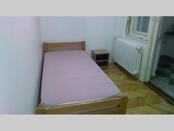 centar, vasina, 2 5,lux,namešten,parking besplatni mali oglasi