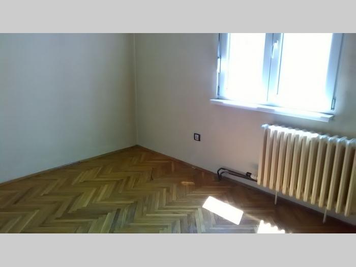 izdavanje, centar, njegoševa, 3 0, lux, prazan besplatni mali oglasi
