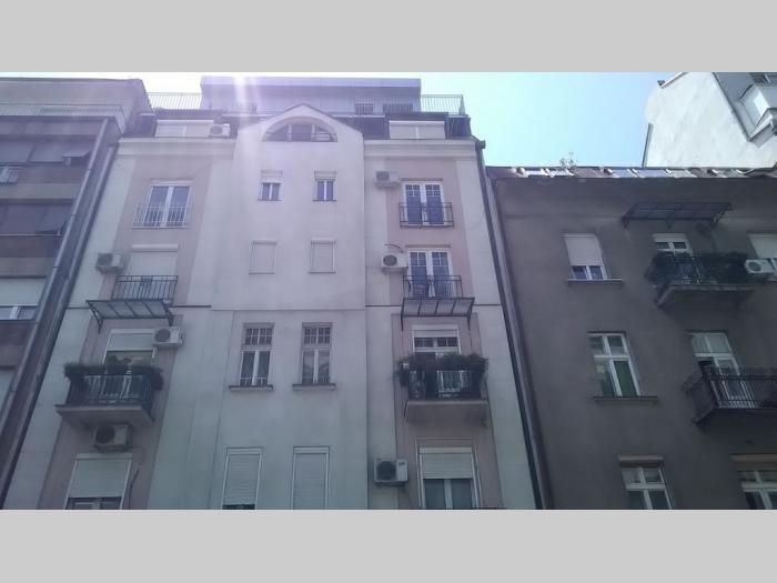 izdavanje, centar, njegoševa, 3 0, lux, prazan besplatni mali oglasi
