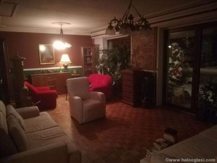 stan 85m2 25m2 terasa 150 m2 vrt za uživanje besplatni mali oglasi