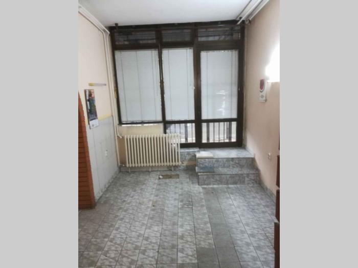izdajem lokal u mirijevu besplatni mali oglasi