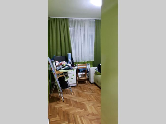 prodajem stan u železniku besplatni mali oglasi