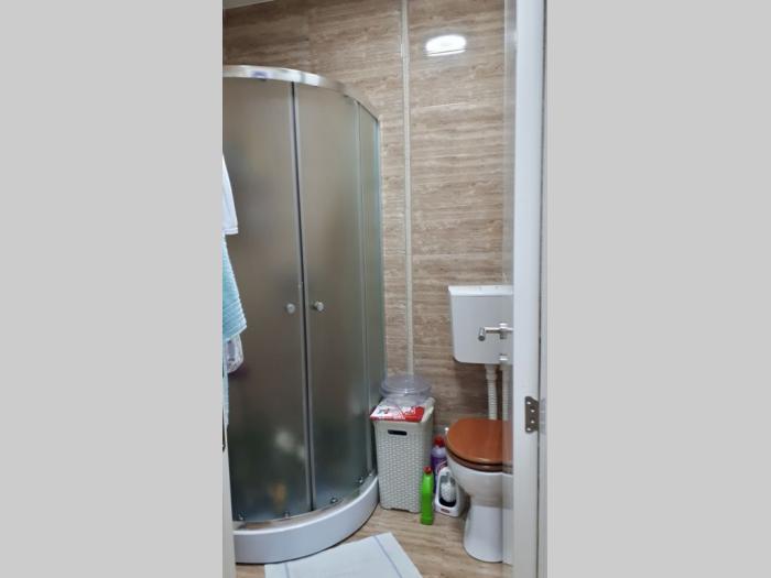 prodajem stan u železniku besplatni mali oglasi