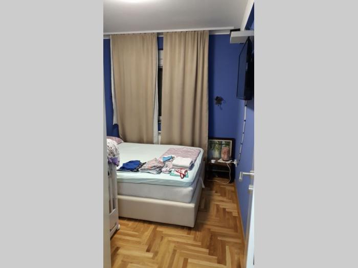prodajem stan u železniku besplatni mali oglasi