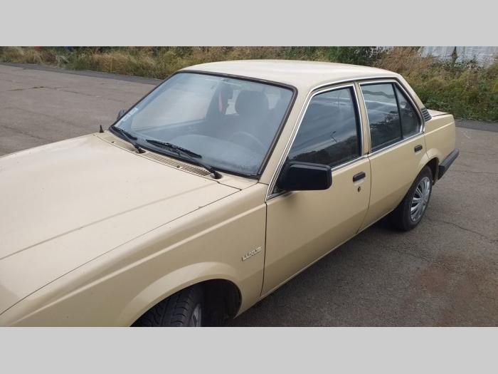 opel ascona 1 3 besplatni mali oglasi