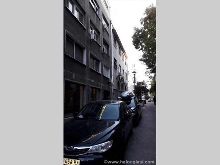 stan kod krunske i kalenića pijace (bez agancije) besplatni mali oglasi