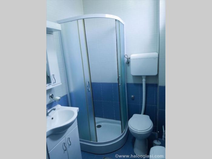 kuća u barajevu, 150m2 10 ari placa besplatni mali oglasi
