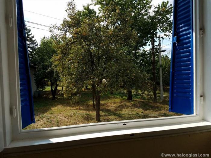 kuća u barajevu, 150m2 10 ari placa besplatni mali oglasi