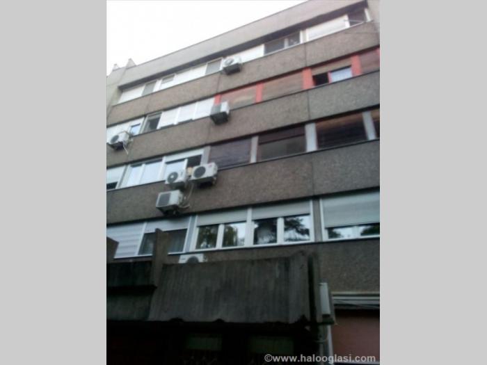 stan hotel jugoslavija dvosoban besplatni mali oglasi