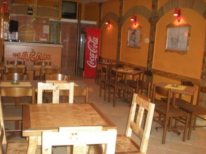kuća i poslovni prostor u somboru besplatni mali oglasi