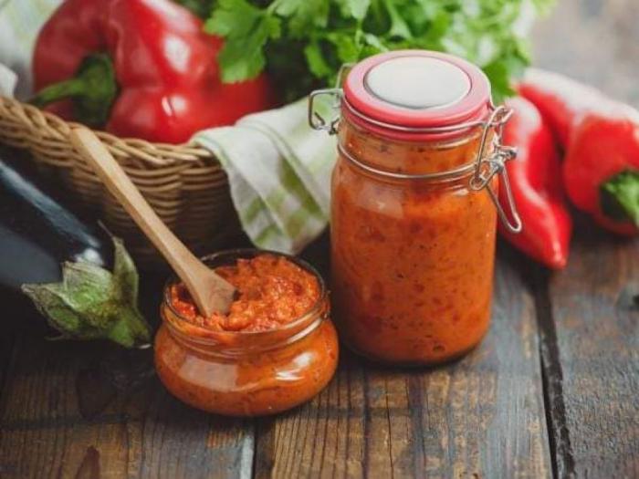 prodajem ajvar od pečene paprike besplatni mali oglasi