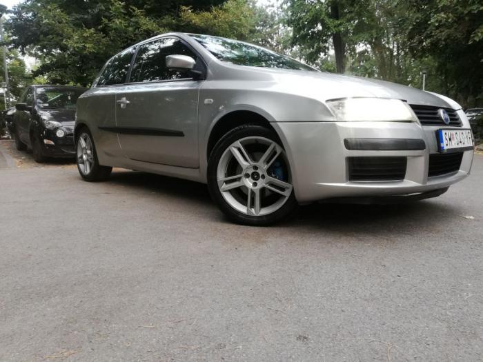 fiat stilo jtd 1,9 besplatni mali oglasi
