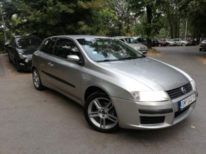 fiat stilo jtd 1,9 besplatni mali oglasi