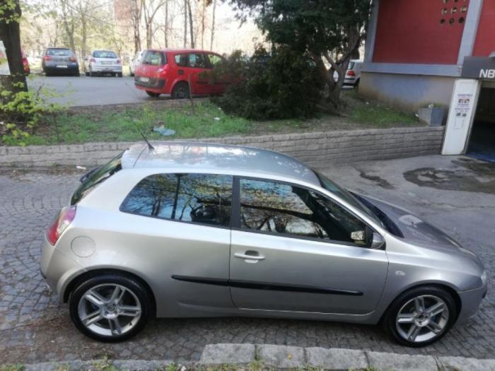 fiat stilo jtd 1,9 besplatni mali oglasi