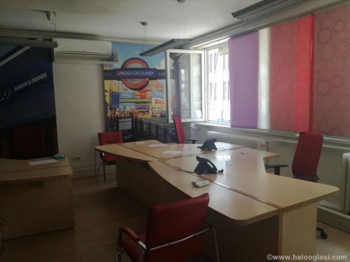 reprezentativni pp,strogi centar, 5 parking mesta besplatni mali oglasi