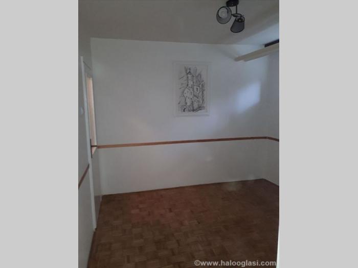 odličan stan, 50m2, renoviran, uknjižen, mirijevo pijaca besplatni mali oglasi