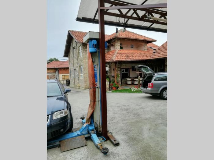 prodajem kuću u mladenovcu selters banja besplatni mali oglasi