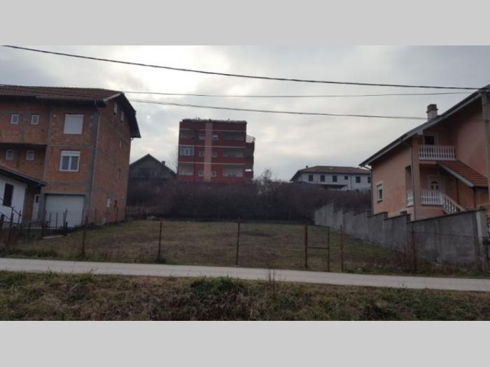 prodajem plac medaković iii besplatni mali oglasi