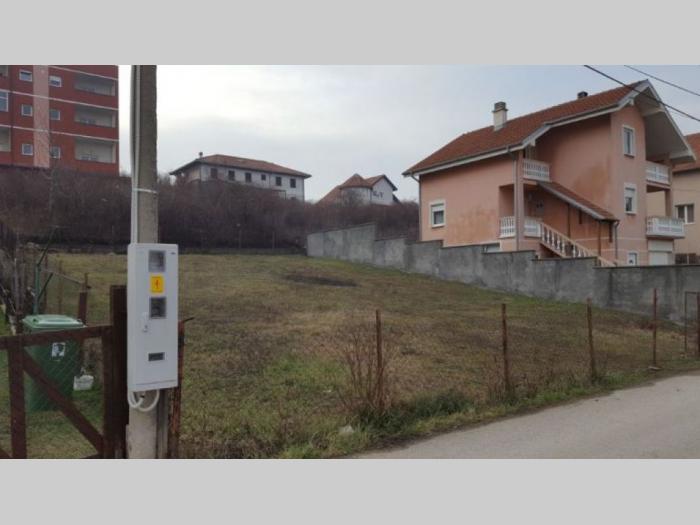 prodajem plac medaković iii besplatni mali oglasi