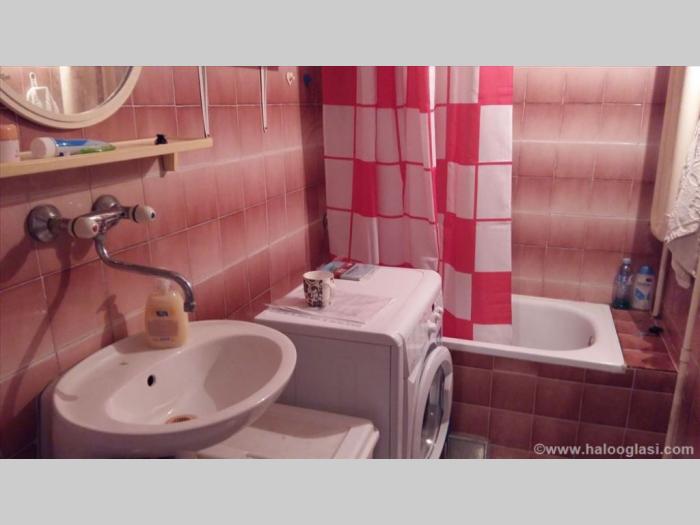 stan novi sad grbavica, prodajem hitno besplatni mali oglasi