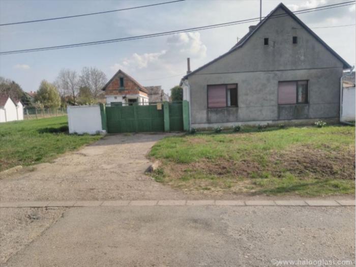 prodajem kuću plac krčedin besplatni mali oglasi