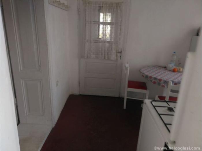 prodajem kuću plac krčedin besplatni mali oglasi