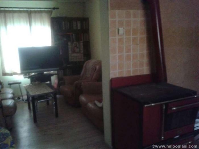 kuća u blizini beograda mladenovac besplatni mali oglasi