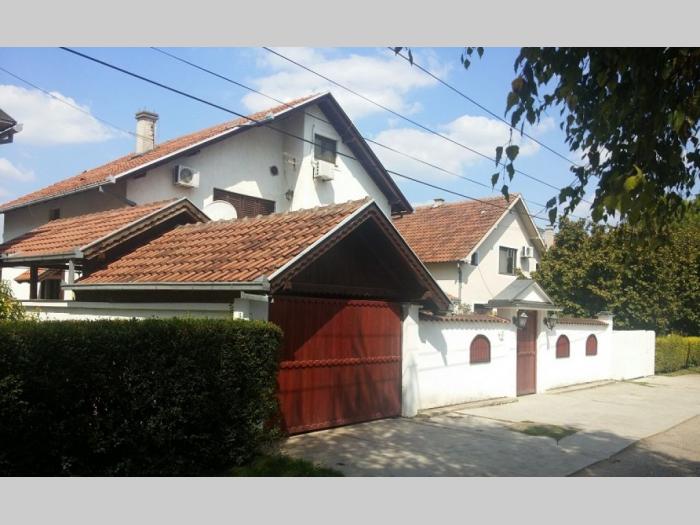 bački jarak, centar kuća 400m2 besplatni mali oglasi