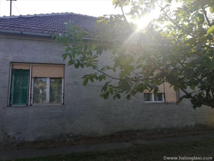 domačinska kuća na selu besplatni mali oglasi