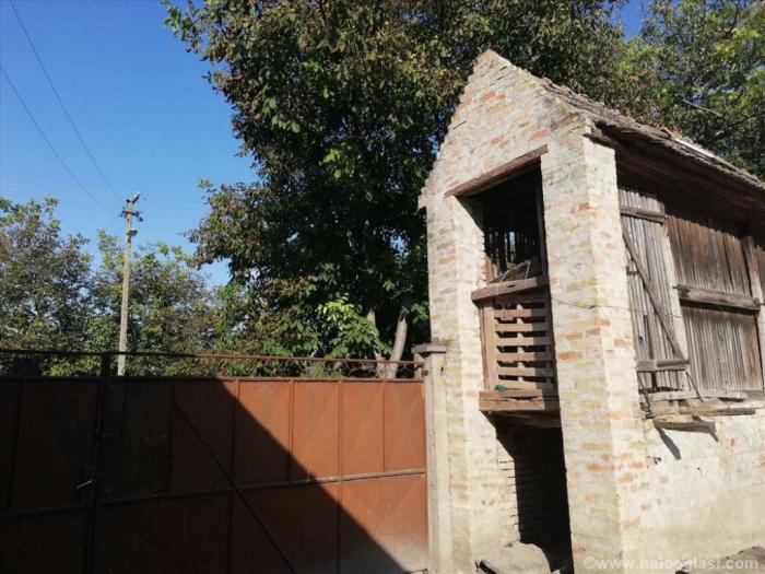 domačinska kuća na selu besplatni mali oglasi