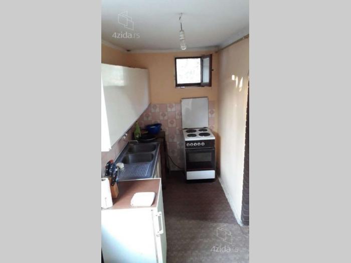na prodaju kuća u rumenki besplatni mali oglasi