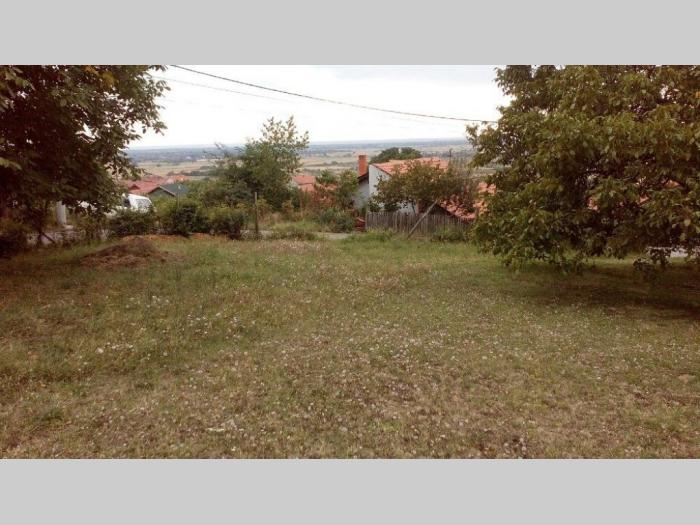 na prodaju plac od 7ari u požarevcu besplatni mali oglasi