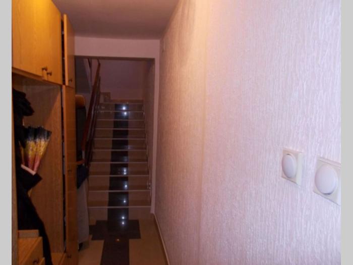 prodajem kuću u nišu pasi poljana besplatni mali oglasi