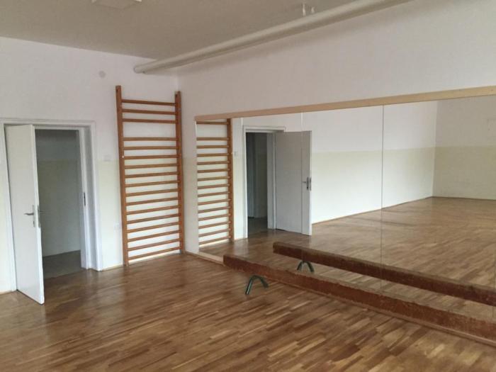sala na vračaru za fitnes, aerobik, yogu, zumbu, karate, dzudo  besplatni mali oglasi