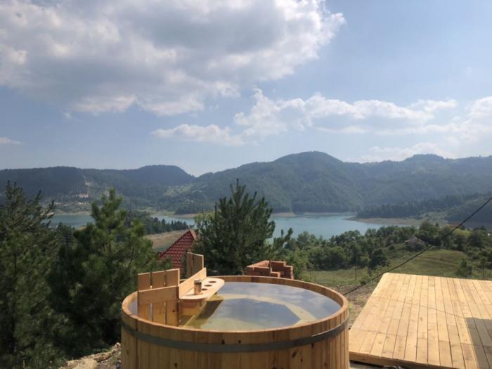 hot tub vruća kada na seoski način besplatni mali oglasi