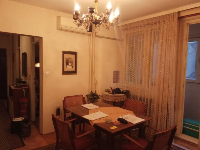 vidikovački venac, 3 0, 84m2, demit fasada, adaptibilan besplatni mali oglasi