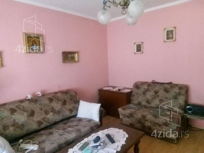 na prodaju kuća u srbobranu besplatni mali oglasi