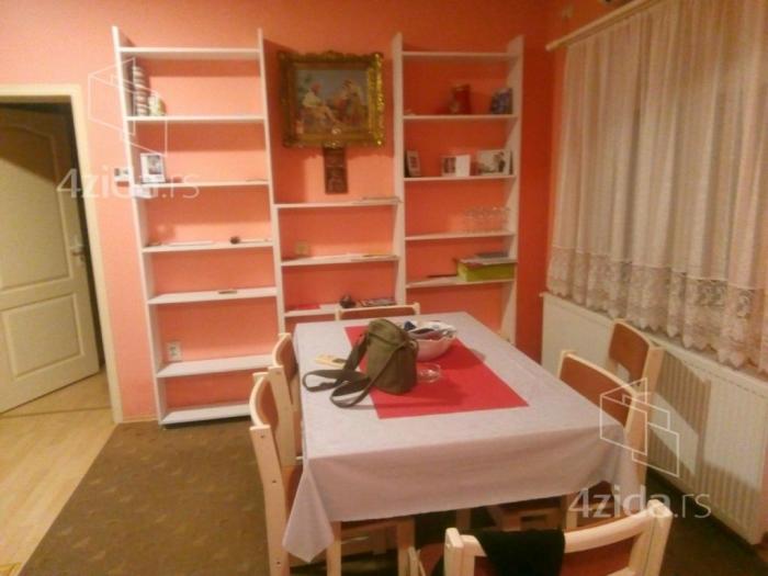 na prodaju kuća u srbobranu besplatni mali oglasi