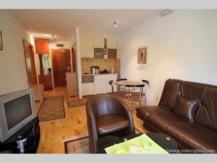 prodajem apartmane na tari besplatni mali oglasi