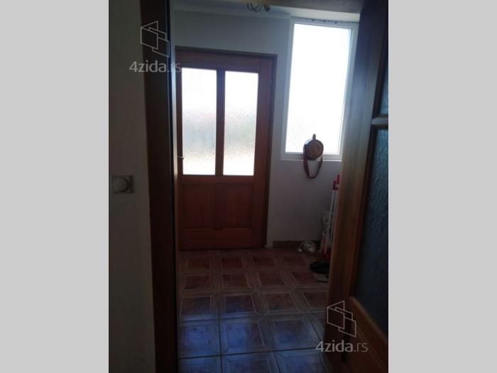 kuća na prodaju barajevo vranić besplatni mali oglasi