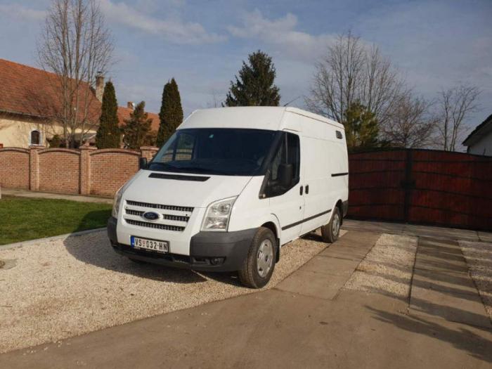 kombi ford transit (2012) besplatni mali oglasi