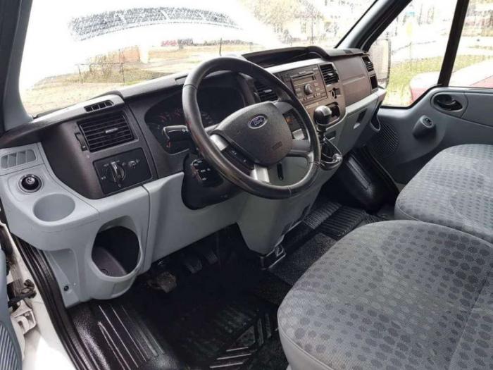 kombi ford transit (2012) besplatni mali oglasi