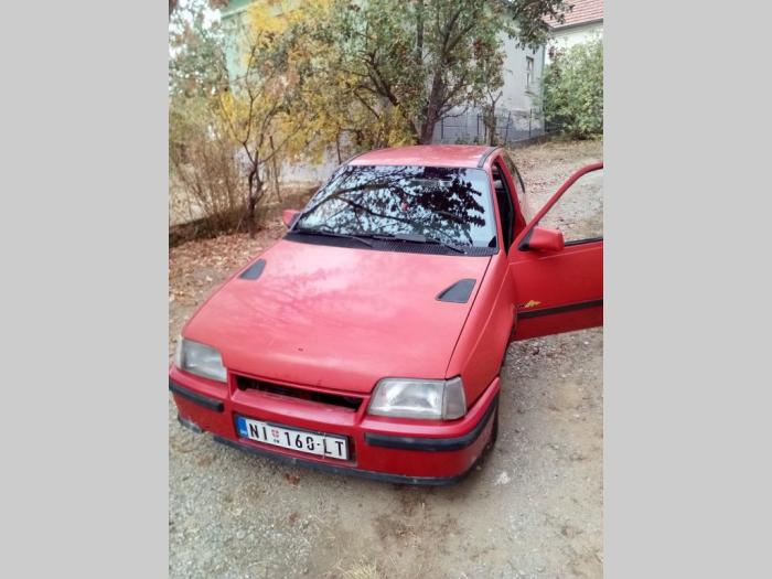 auto opel kadett prodaja besplatni mali oglasi