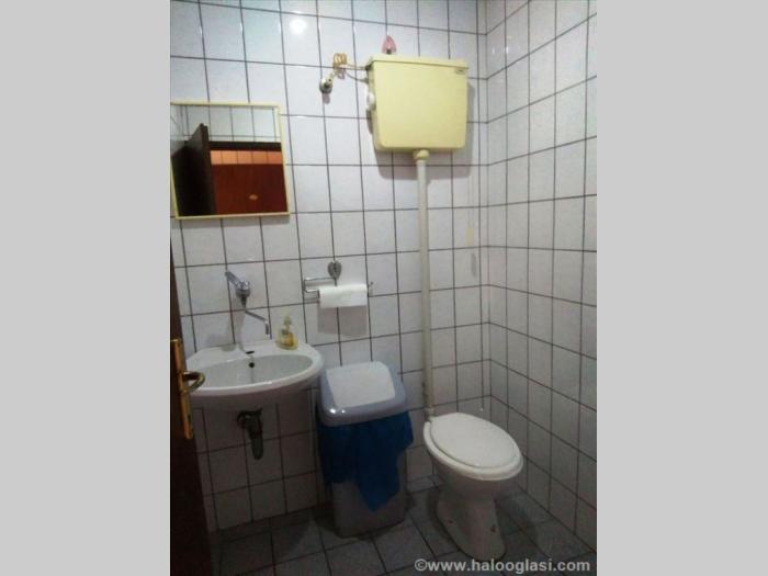 izdavanje, u samom centru grada,u blizni kalemegdana besplatni mali oglasi