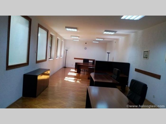 izdavanje, u samom centru grada,u blizni kalemegdana besplatni mali oglasi