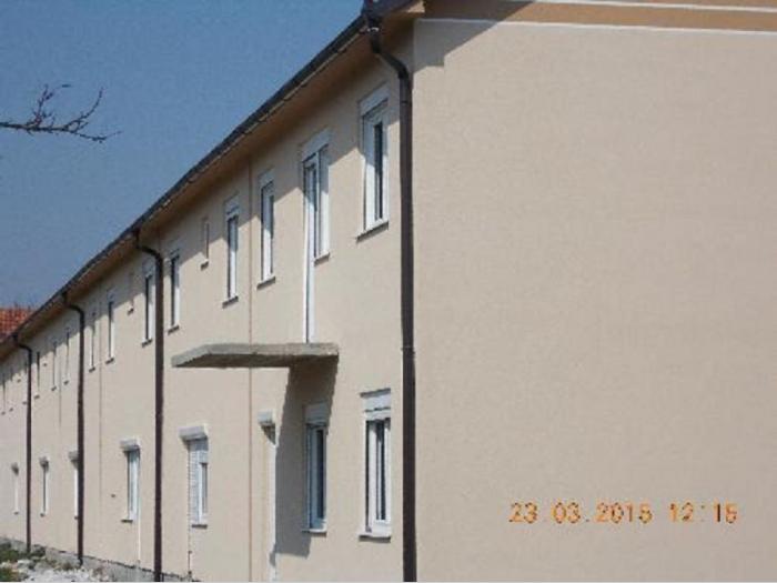 kuća u nizu stara pazova besplatni mali oglasi