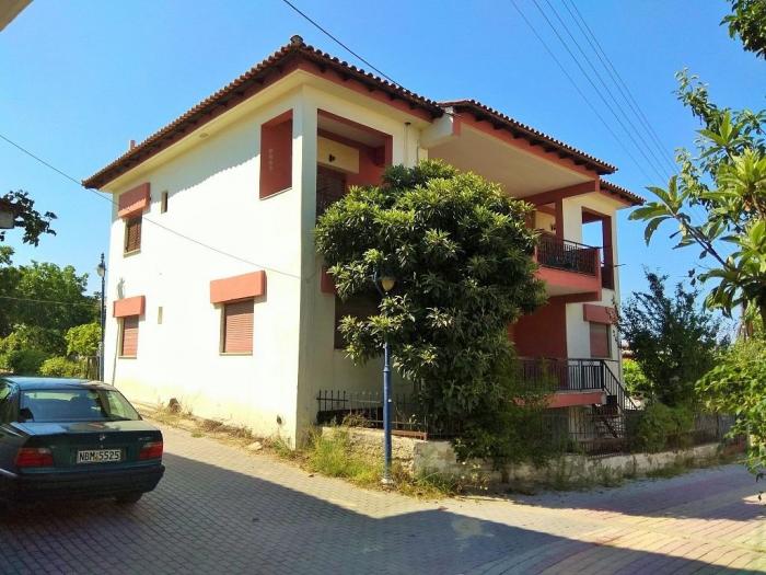 hotel polihrono grčka besplatni mali oglasi
