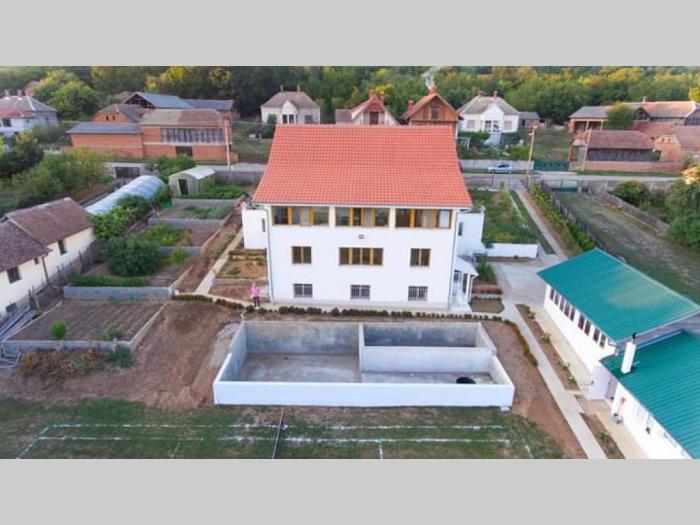 kuća i imanje u mestu krnjevo kod velike plane besplatni mali oglasi