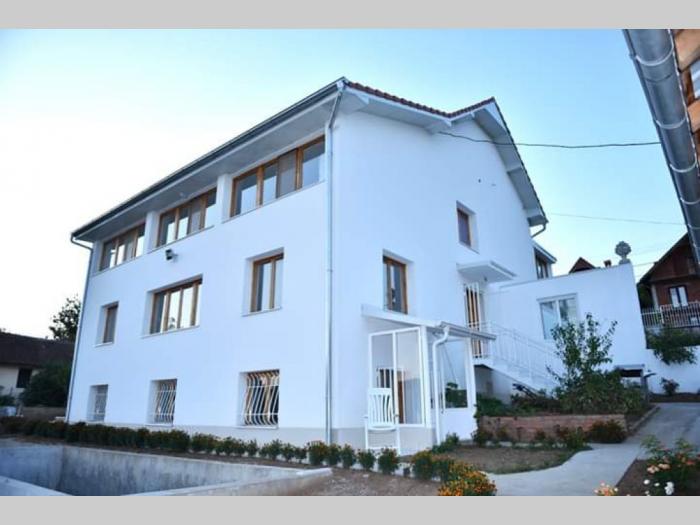 kuća i imanje u mestu krnjevo kod velike plane besplatni mali oglasi