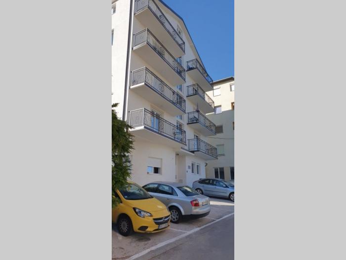 duplex stan na mirijevu besplatni mali oglasi